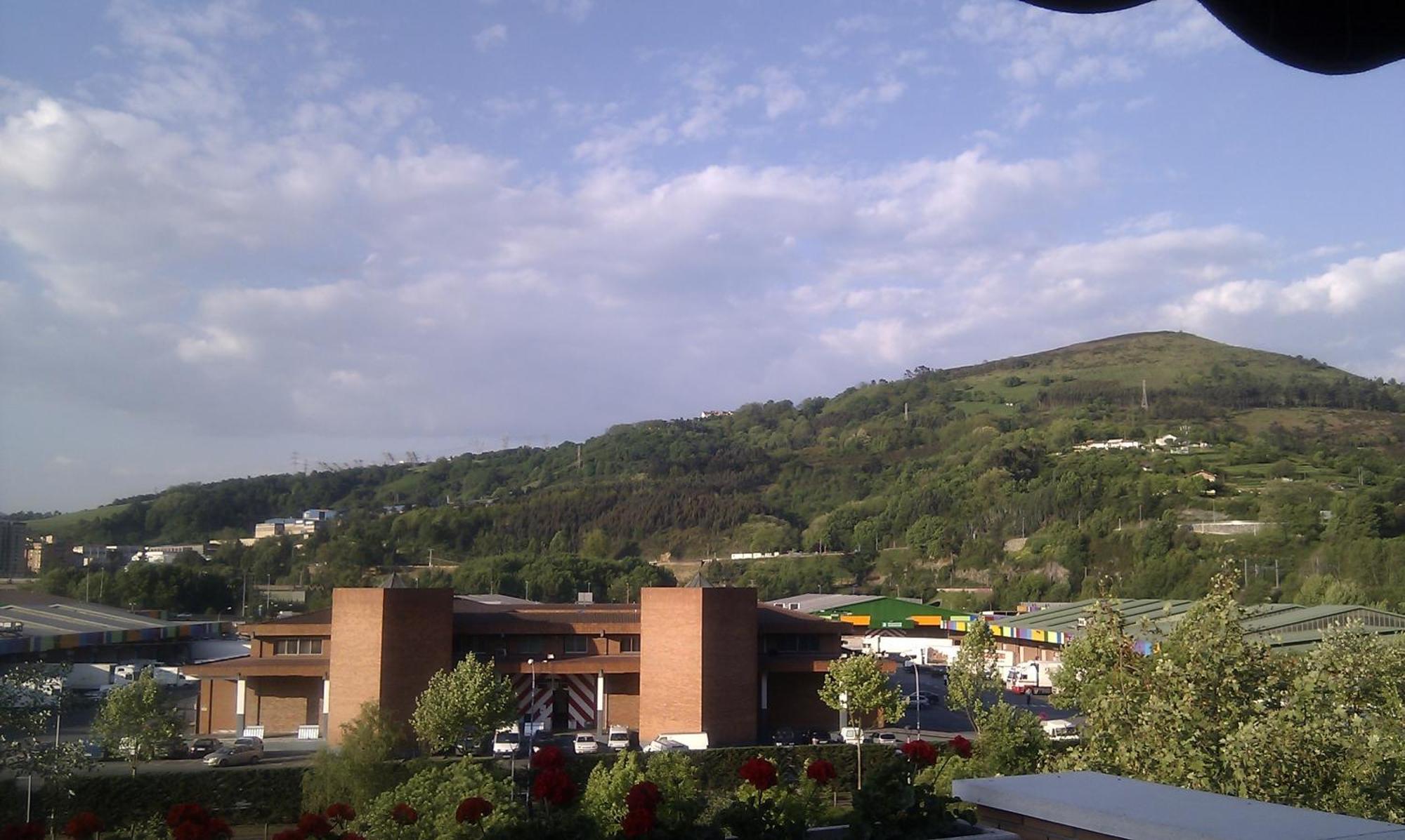 Hotel Armine Basauri Exterior foto